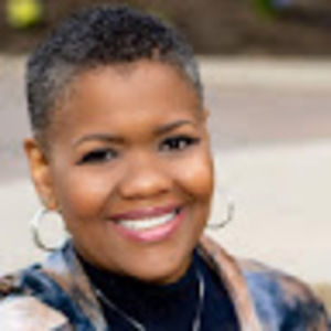 Meet your Posher, Connie